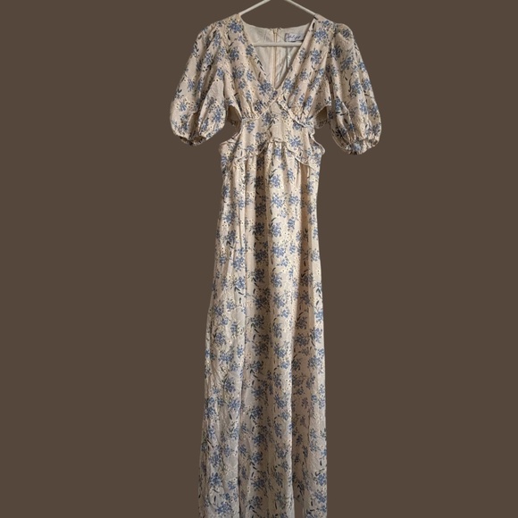 Petal + Pup Jemima Blue Floral Eyelet Cutout Maxi Dress NWT Small - Picture 2 of 4